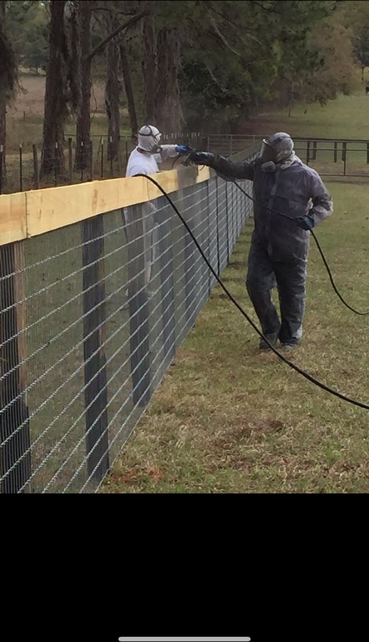 Fence painting project photo - fence painting gallery 18