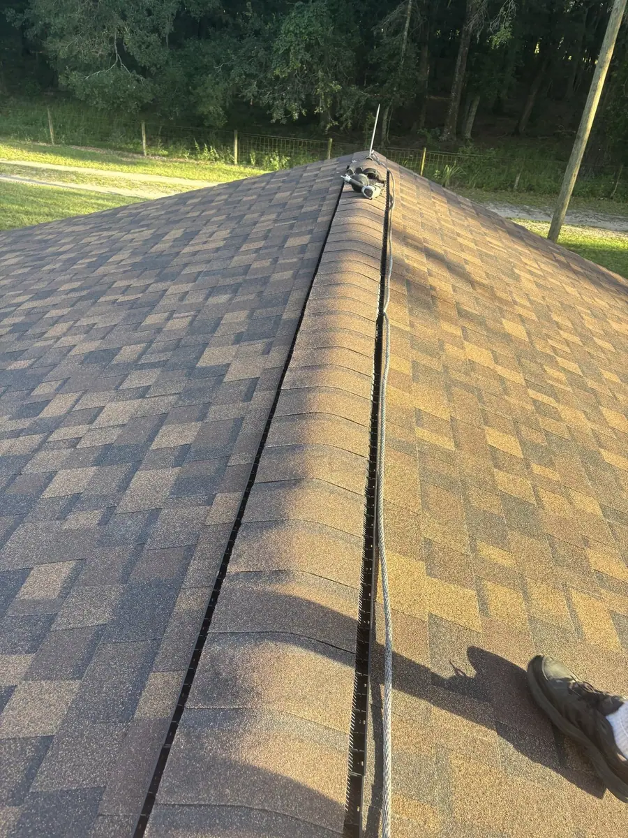 Finished shingle roof ridge detail